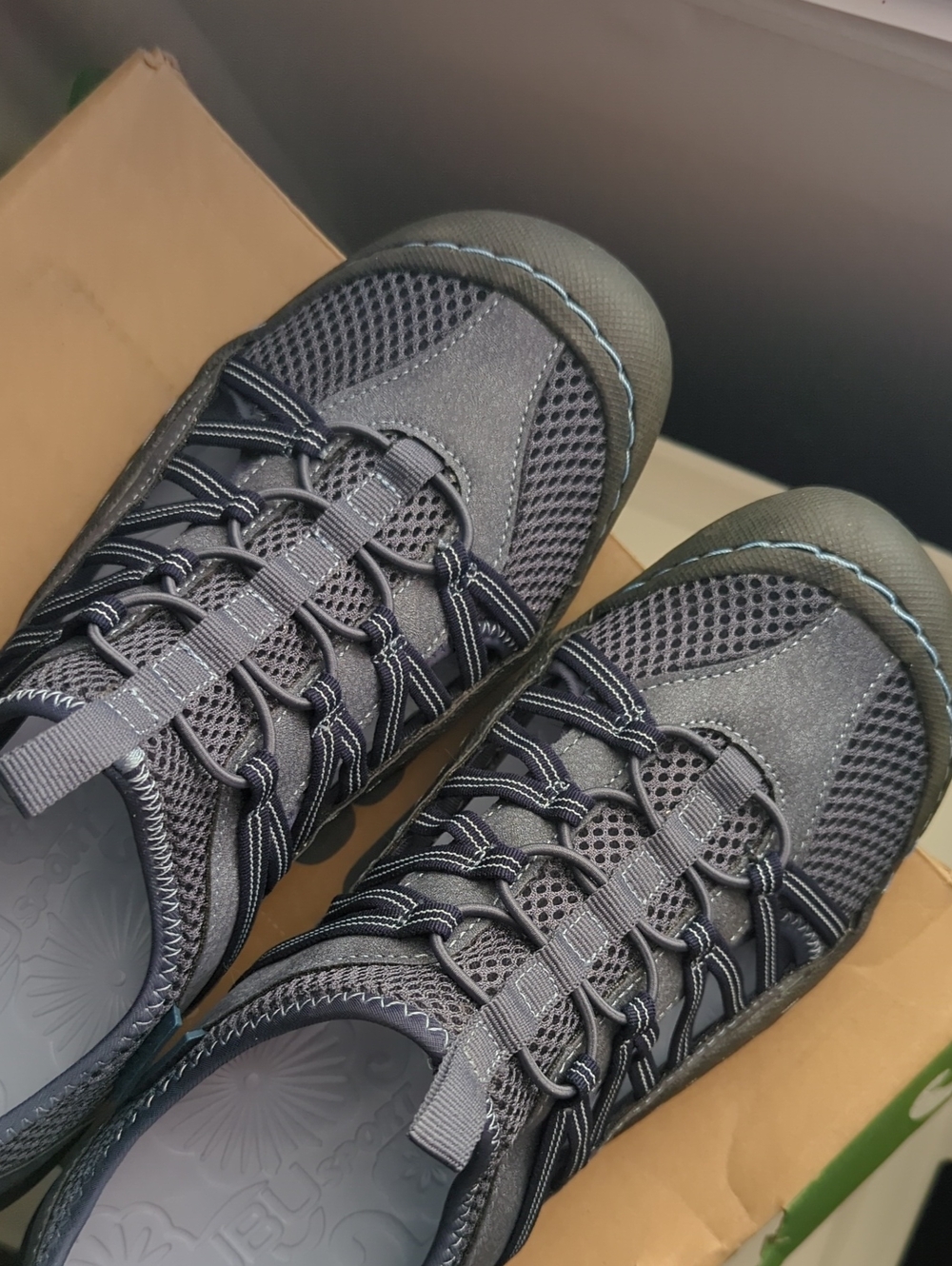 Water Shoes - Picture 13 of 16